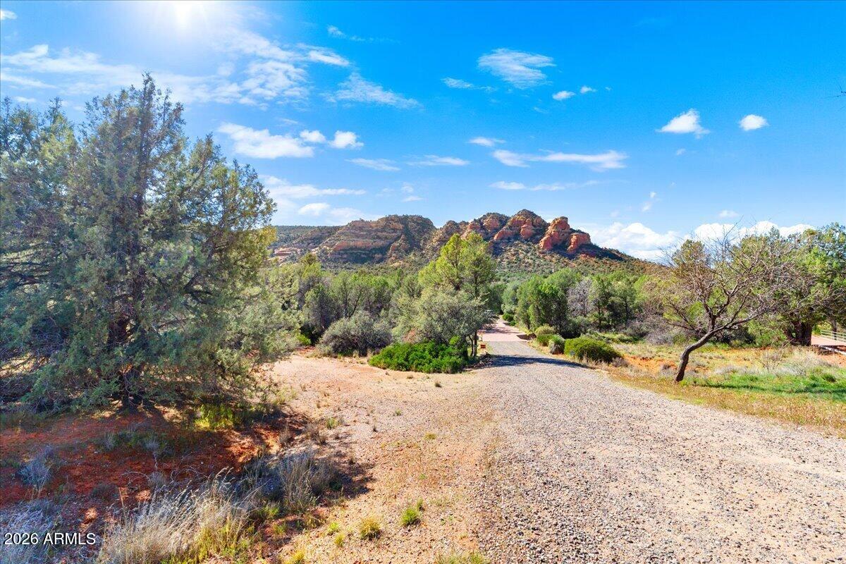 2727 Verde Valley School Road Sedona, AZ 86336 - Photo 16 of 22 a view of a backyard of a house
