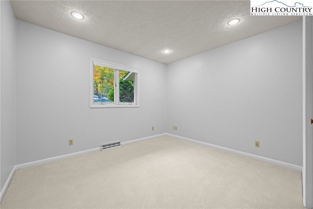 164 Appalachian Drive Boone, NC 28607 - Photo 23 of 43