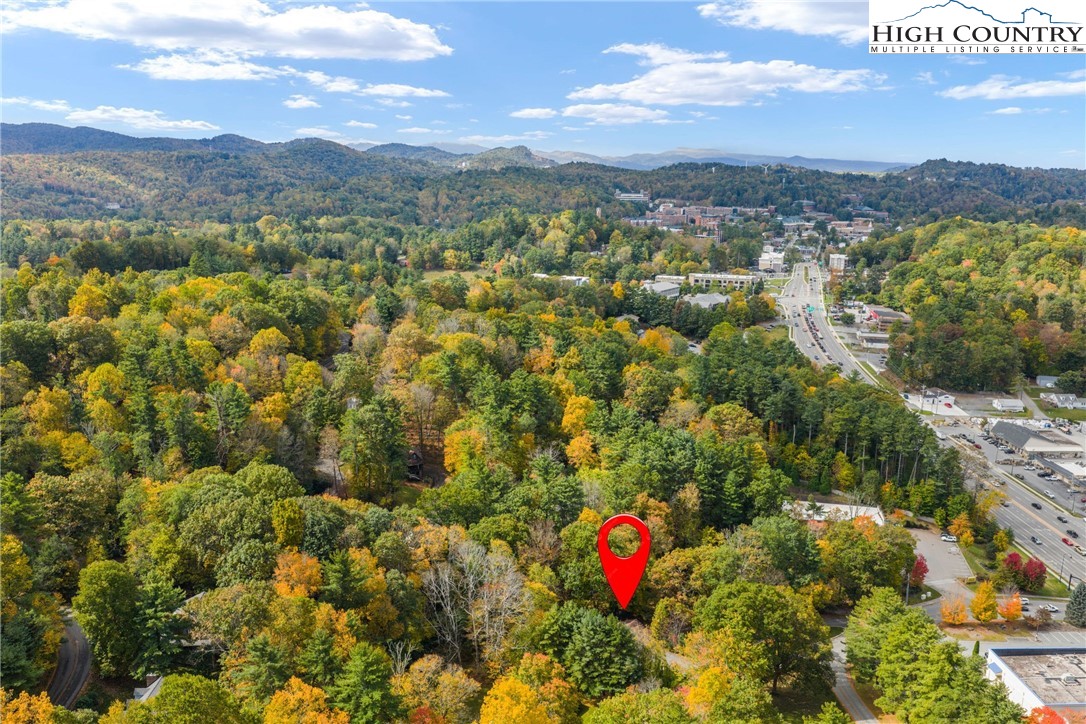 164 Appalachian Drive Boone, NC 28607 - Photo 41 of 43 a view of a city