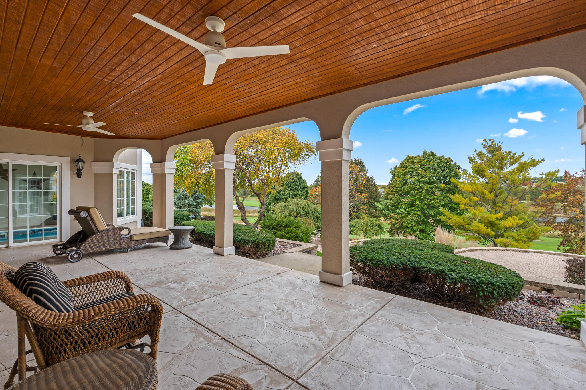 1800 Juniper Way Hartland, WI 53029 - Photo 31 of 37 Covered Patio