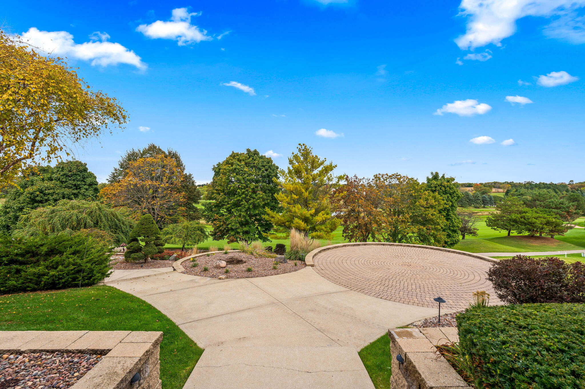 1800 Juniper Way Hartland, WI 53029 - Photo 33 of 37 Patios