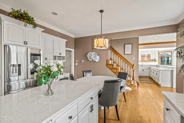 $1,575,000 | 1800 Juniper Way, Hartland, WI 53029