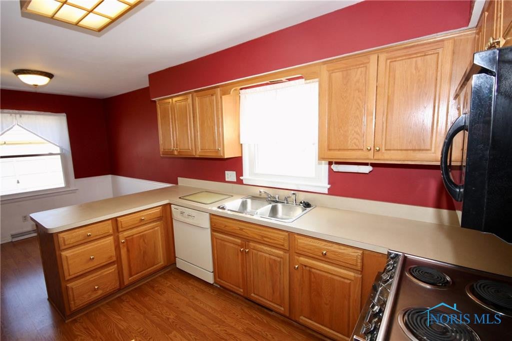 3812 Elmhurst Road Toledo, OH 43613 - Photo 5 of 13 Gallery Image 5