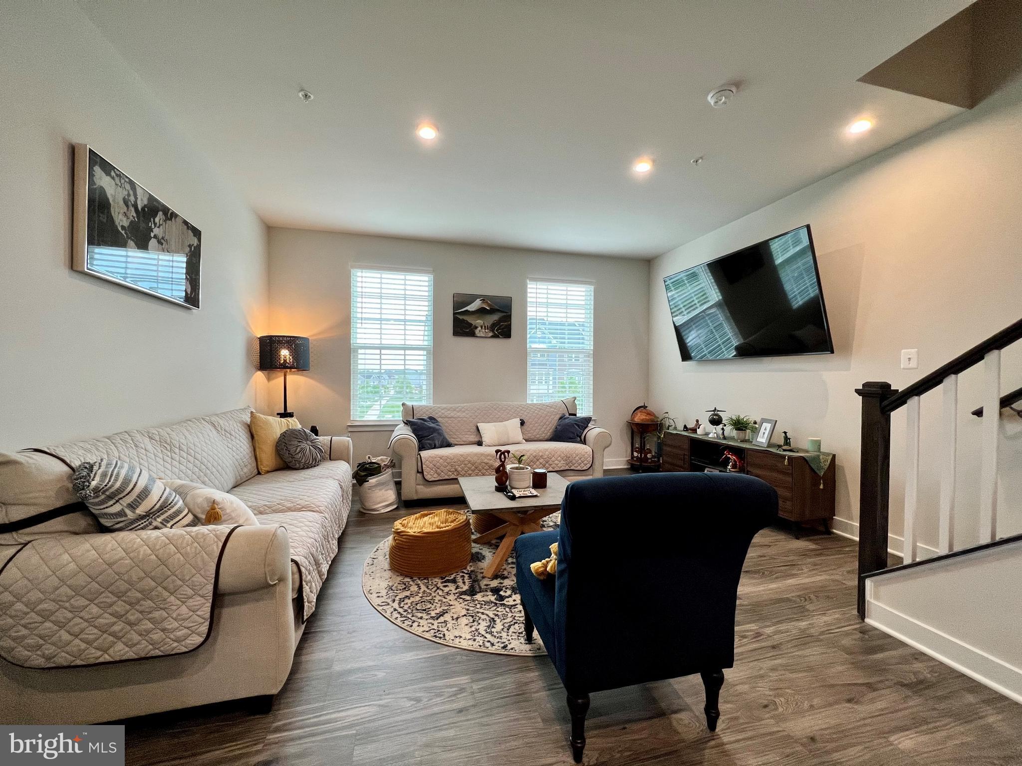 6616 Ballenger Run Boulevard Frederick, MD 21703 - Photo 5 of 10 Living Room