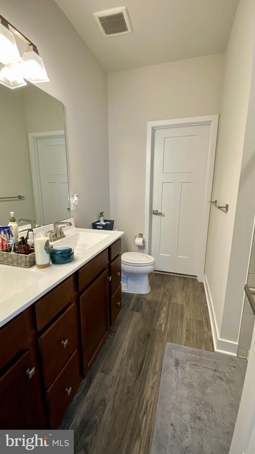 6616 Ballenger Run Boulevard Frederick, MD 21703 - Photo 7 of 10 Primary Bath w/ Walk-In Closet