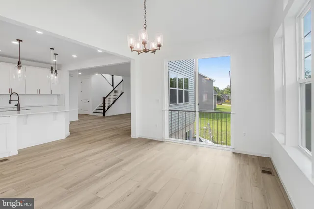 $699,999 | 213 Camwood Court, Fredericksburg, VA 22405