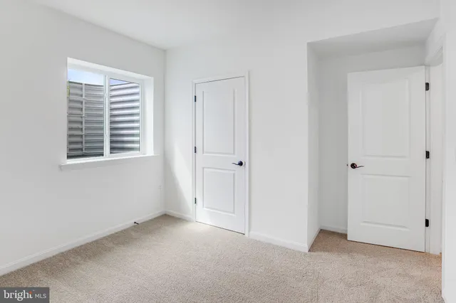 $699,999 | 213 Camwood Court, Fredericksburg, VA 22405