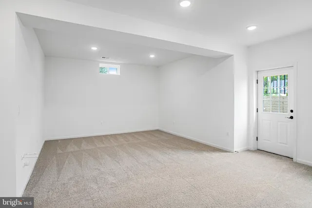 $699,999 | 213 Camwood Court, Fredericksburg, VA 22405