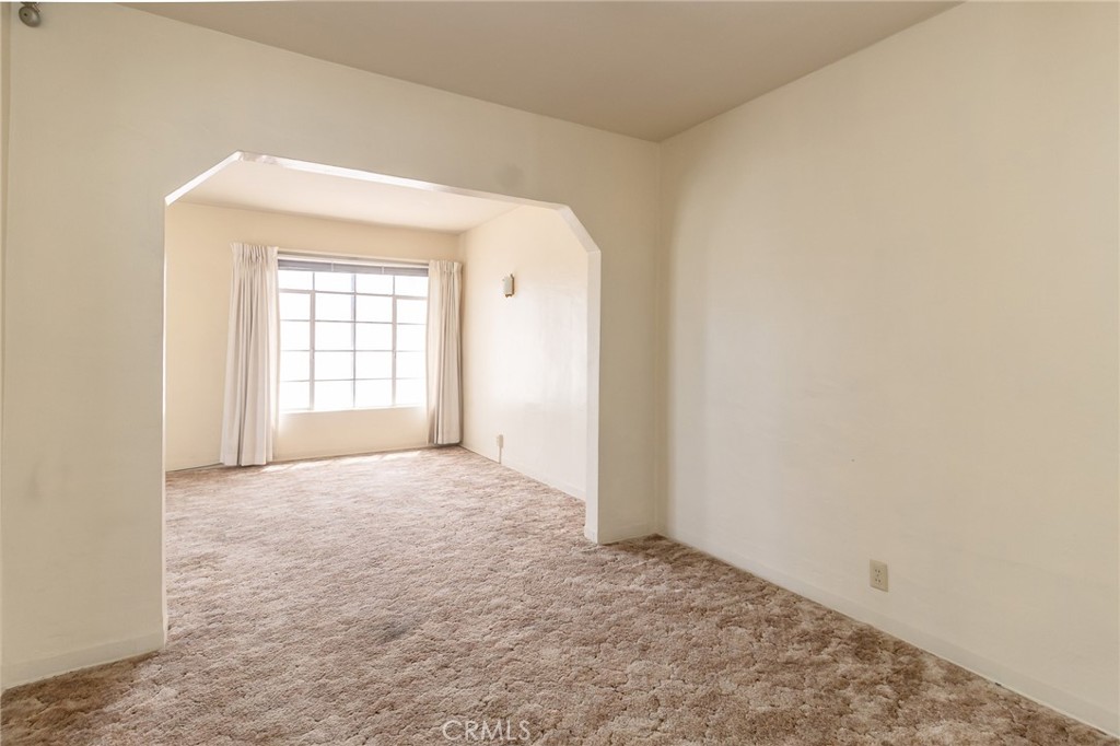 630 Acoma Street Needles, CA 92363 - Photo 47 of 60 Unit 2 Living Room