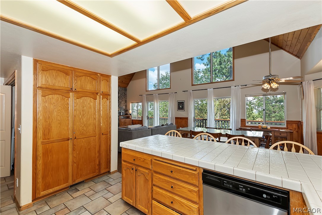 1174 Alameda Road Big Bear City, CA 92314 - Photo 12 of 42