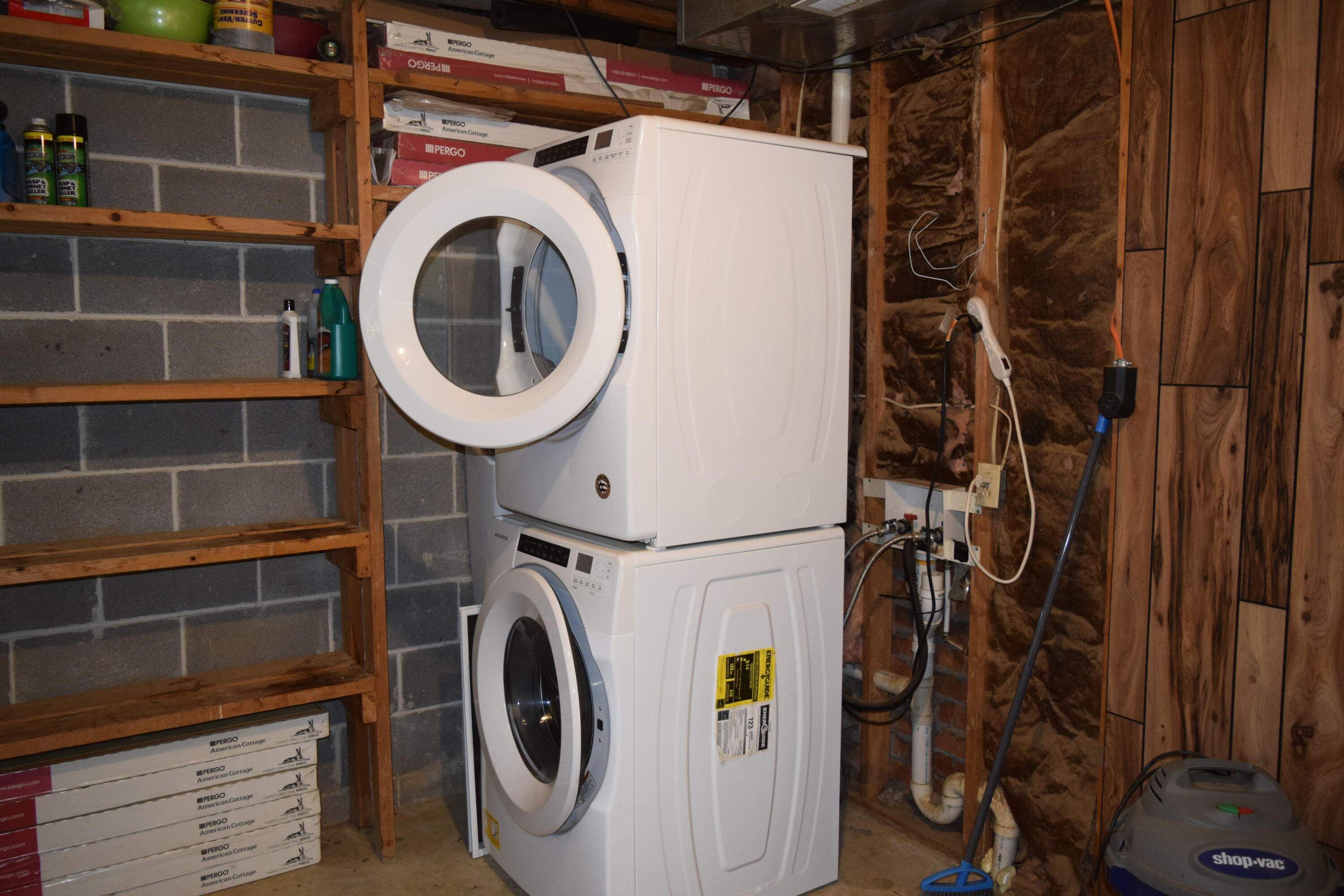 162 Ridgeview Road Northwest Floyd, VA 24091 - Photo 36 of 47 a utility room with dryer and washer