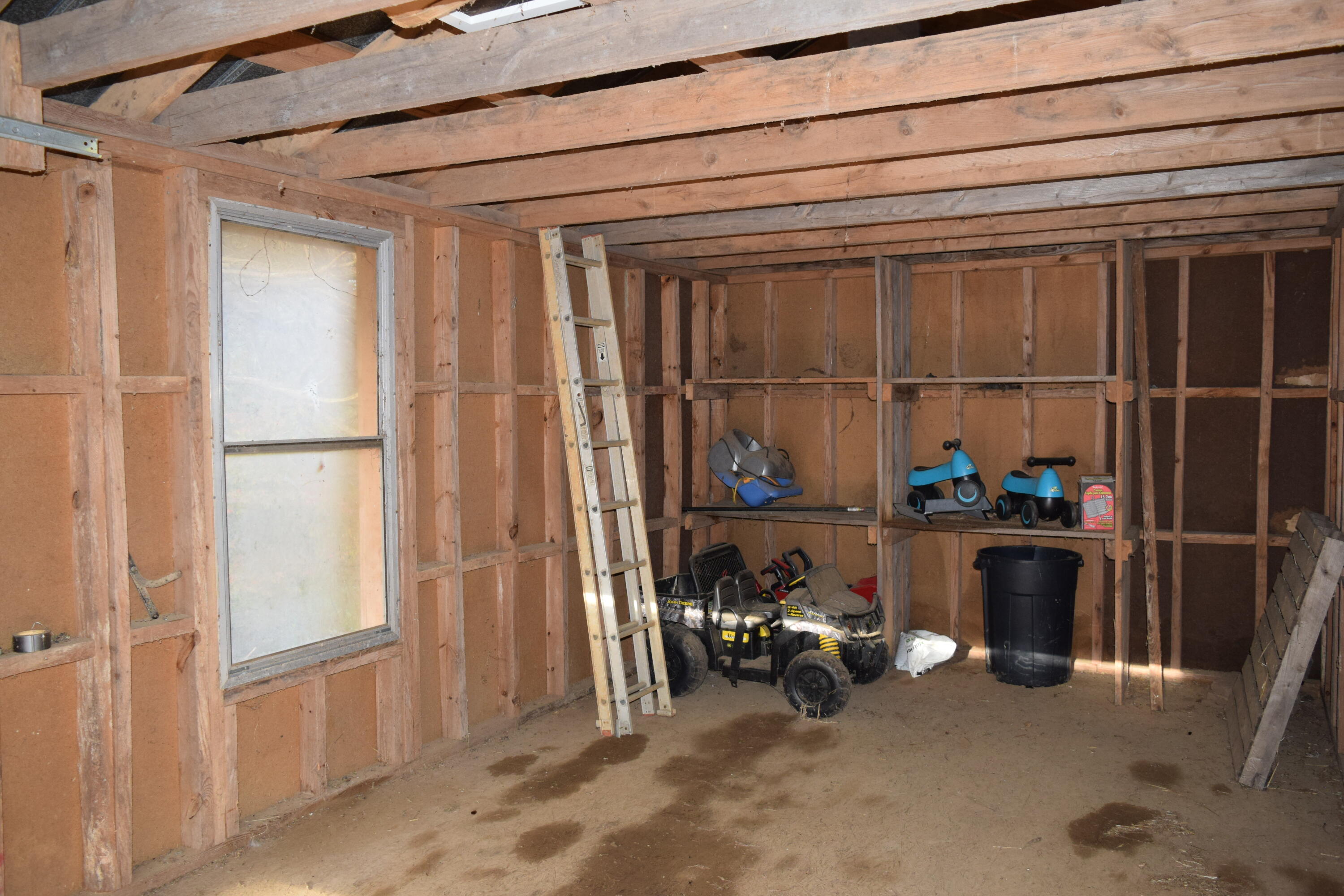 162 Ridgeview Road Northwest Floyd, VA 24091 - Photo 44 of 47 a view of a room with window and furniture