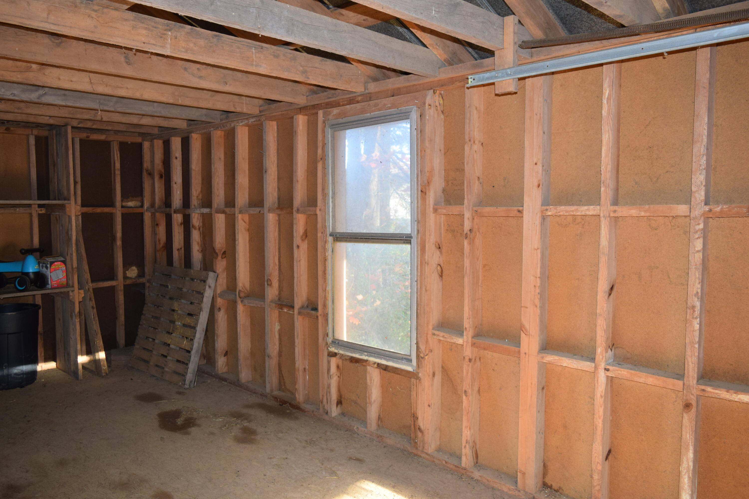 162 Ridgeview Road Northwest Floyd, VA 24091 - Photo 45 of 47 a view of a room with an entryway
