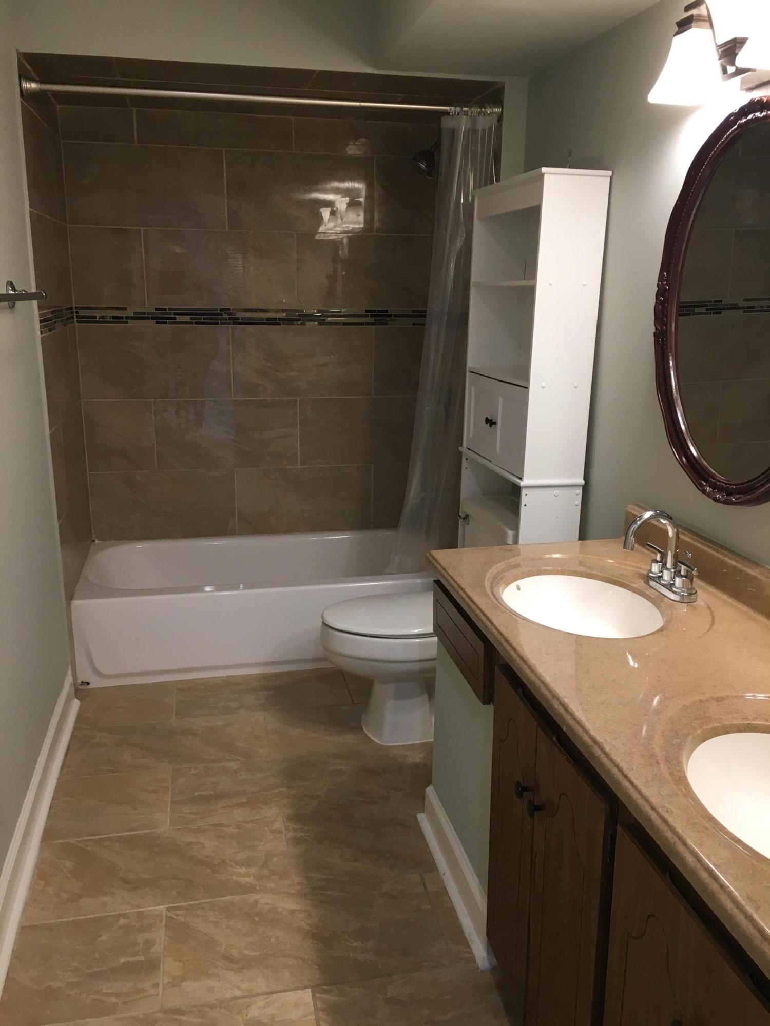 141 East Riverside Drive, Unit 6C Jupiter, FL 33469 - Photo 20 of 36 IMG_1954