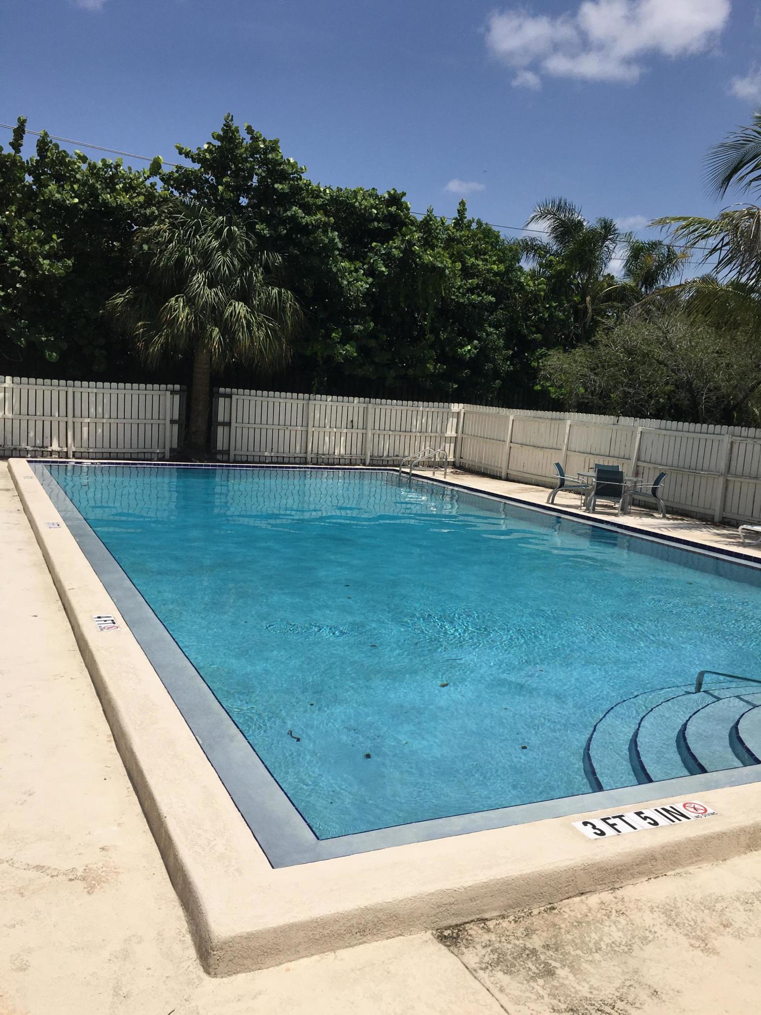 141 East Riverside Drive, Unit 6C Jupiter, FL 33469 - Photo 24 of 36 IMG_2180