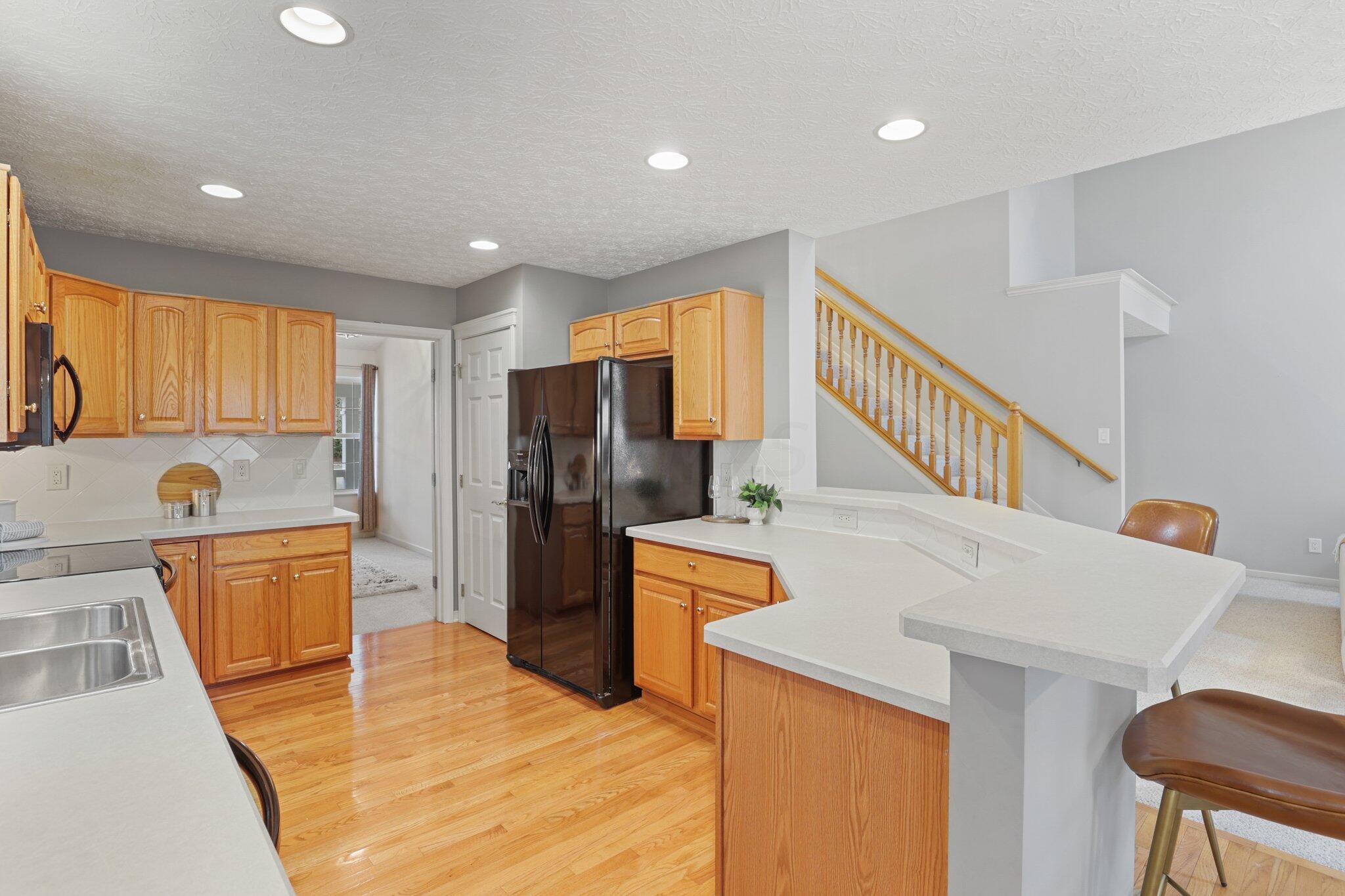 145 Rivers Edge Way Columbus, OH 43230 - Photo 13 of 69 Kitchen