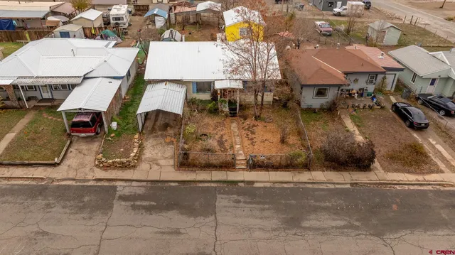 a view of a shaded area of the house