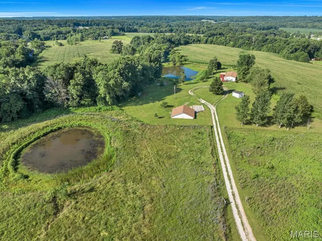 $935,071 | 412 Penrod Road, Troy, MO 63379