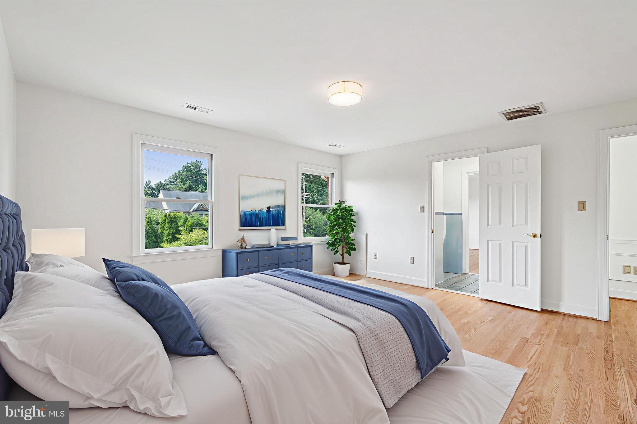 9309 Bells Mill Road Potomac, MD 20854 - Photo 25 of 38