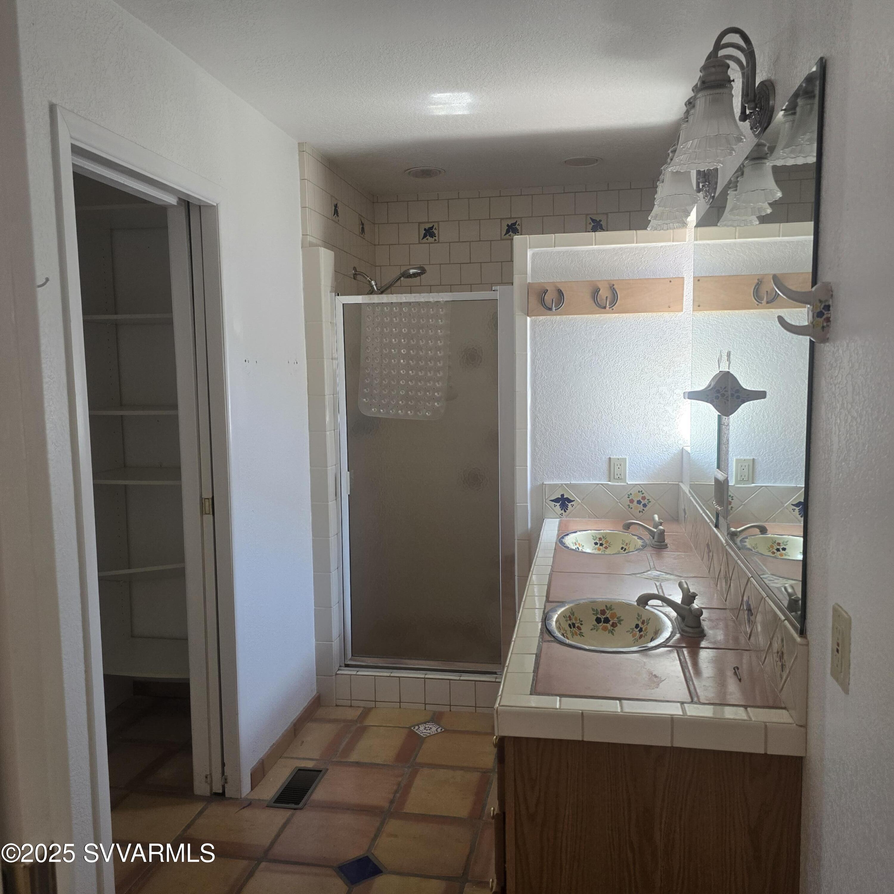 3465 East Valley Lane Rimrock, AZ 86335 - Photo 15 of 26 20250616_094409