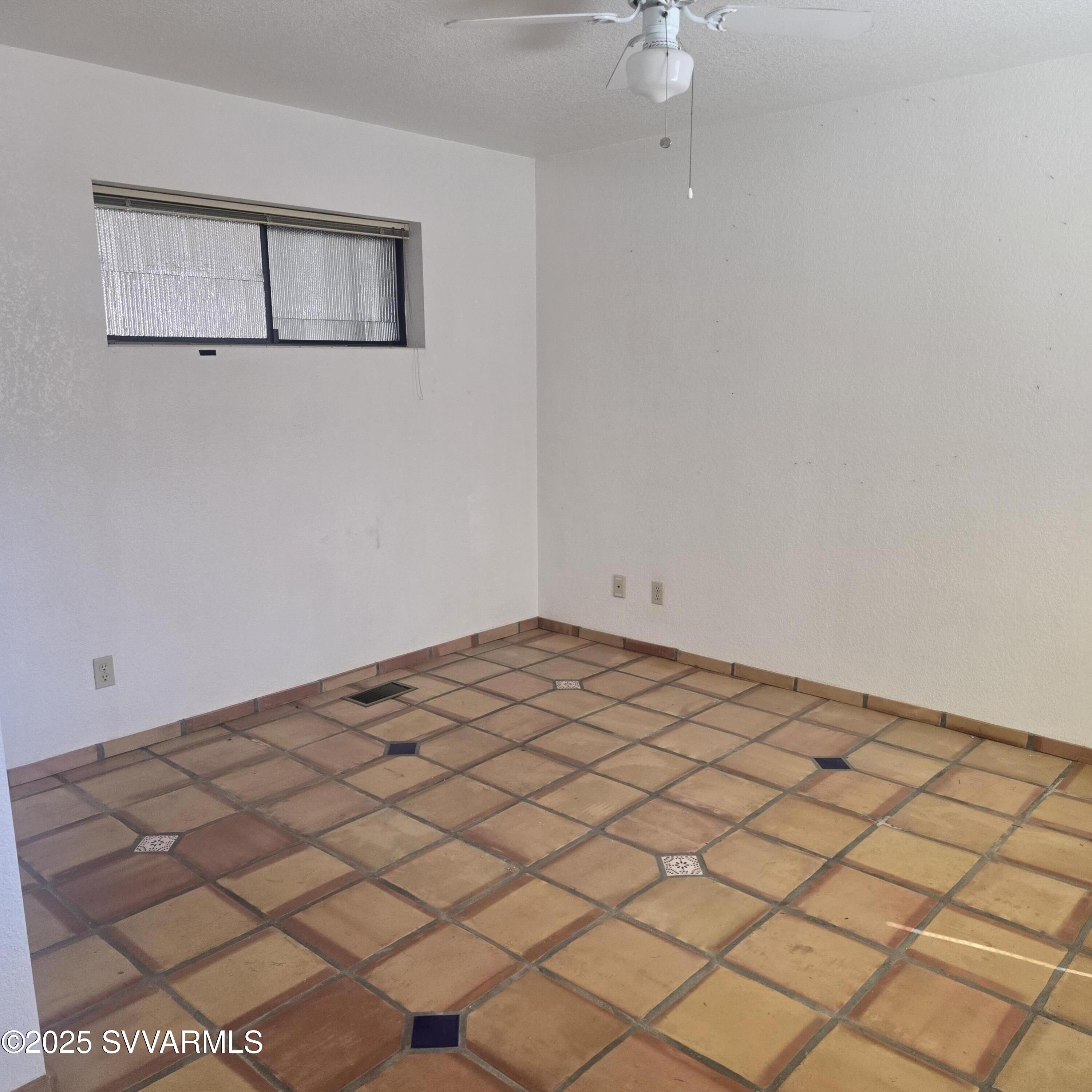 3465 East Valley Lane Rimrock, AZ 86335 - Photo 8 of 26 20250616_094103