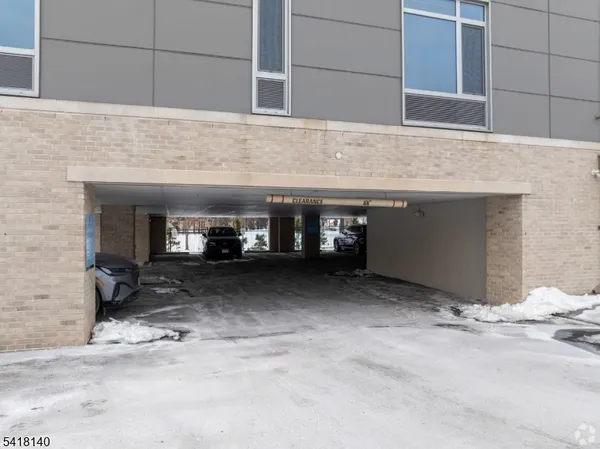 $2,450 | 1181 Morris Avenue, Unit 206, Union, NJ 07083