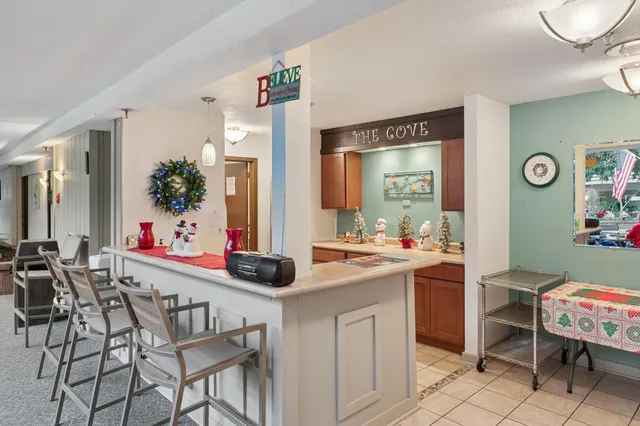 $199,900 | 5200 South Tuckaway Boulevard, Unit 250C, Greenfield, WI 53221