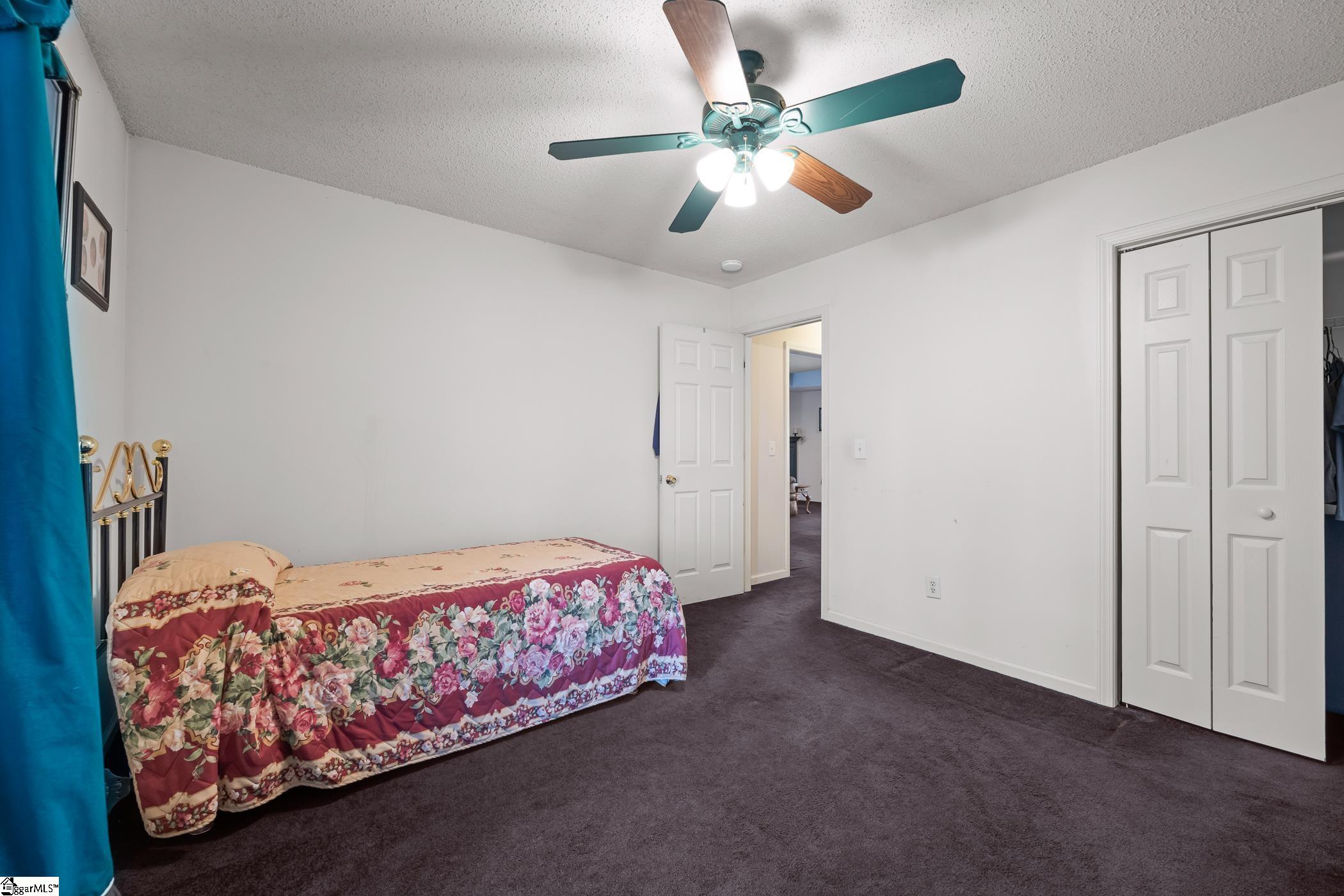 2883 North Highway 101 Greer, SC 29651 - Photo 17 of 40