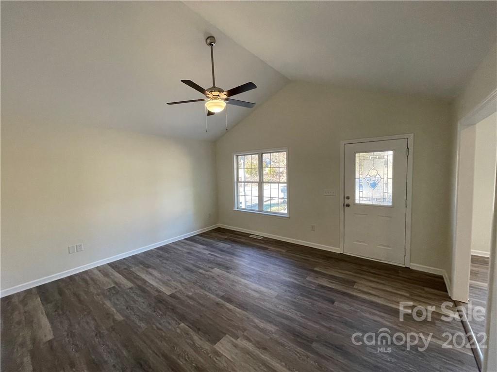 1215 Bethpage Road Kannapolis, NC 28081 - Photo 4 of 25 Gallery Image 4