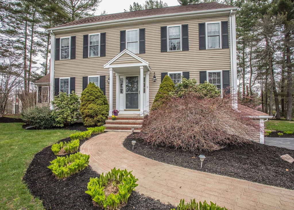 2 Dunham Pond Road Lakeville, MA 02347 - Photo 1 of 29 Gallery Image 1