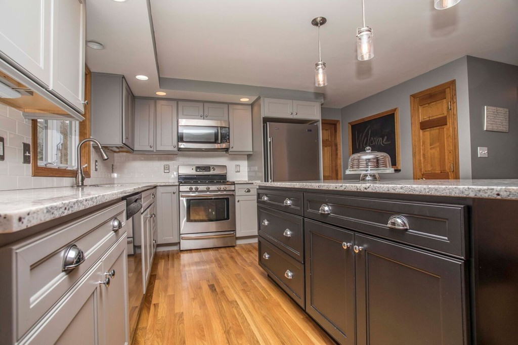 2 Dunham Pond Road Lakeville, MA 02347 - Photo 6 of 29 Gallery Image 6