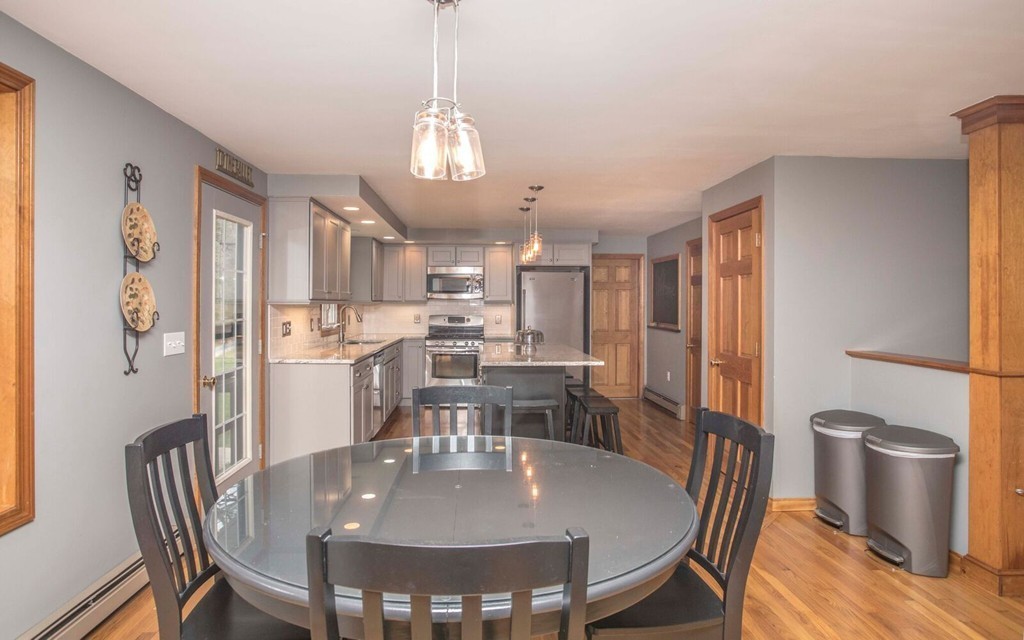 2 Dunham Pond Road Lakeville, MA 02347 - Photo 7 of 29 Gallery Image 7