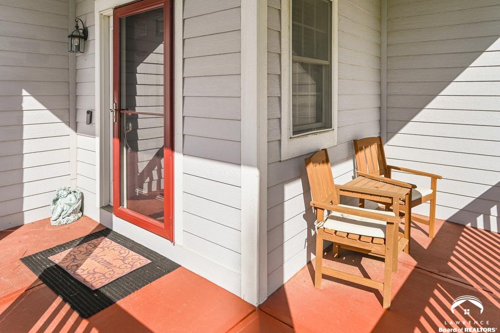 903 North 1464th Road Lawrence, KS 66049 - Photo 3 of 48