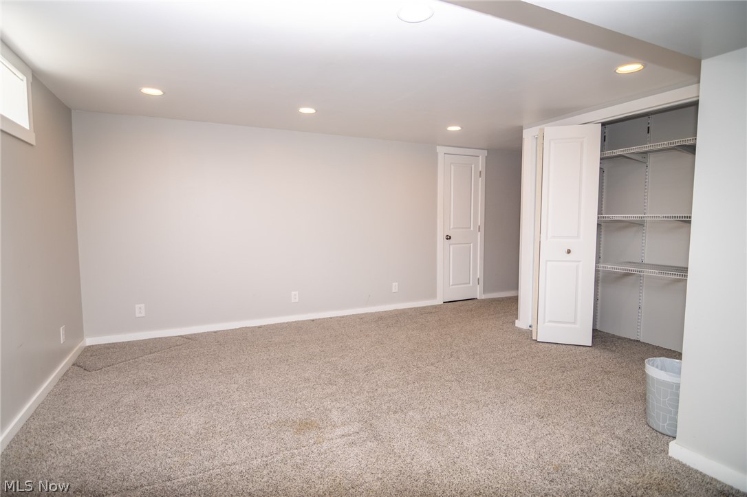 69565 Crescent Road St. Clairsville, OH 43950 - Photo 9 of 20