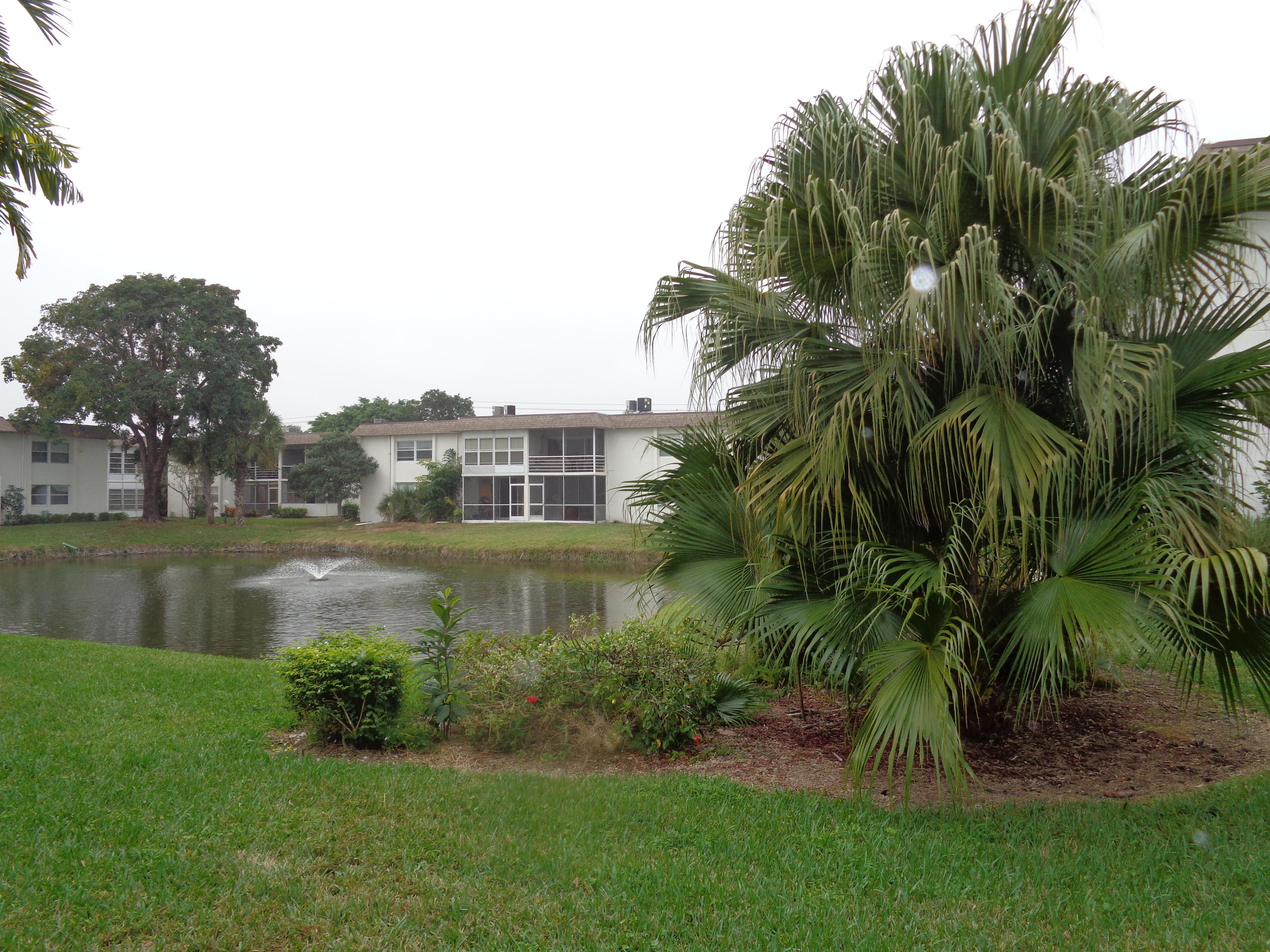 506 Davis Road, Unit 61 Palm Springs, FL 33461 - Photo 3 of 14 Exterior