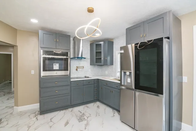 $455,000 | 2085 Memorial Drive, South Hadley, MA 01075