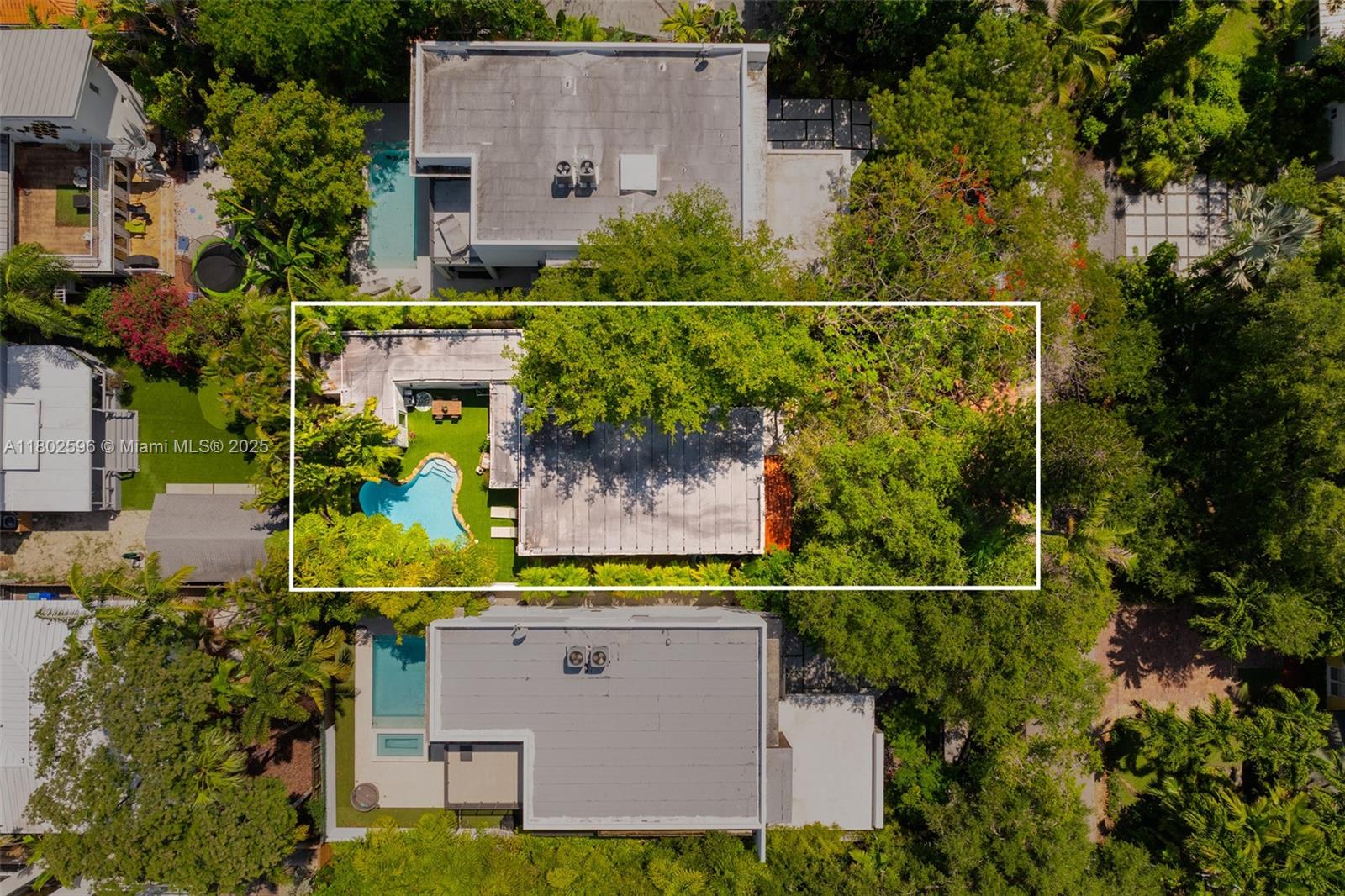 2478 Inagua Avenue Coconut Grove, FL 33133 - Photo 36 of 40 an aerial view of a house with a garden