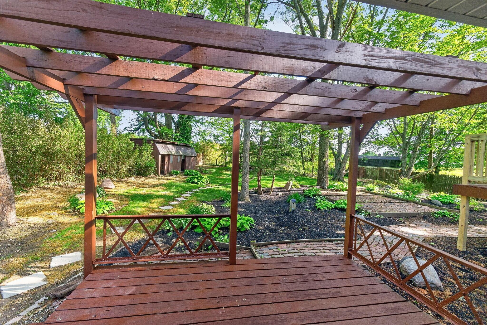 181 Greenbrier Road Sunbury, OH 43074 - Photo 43 of 60 181 Greenbrier (Exterior)-9