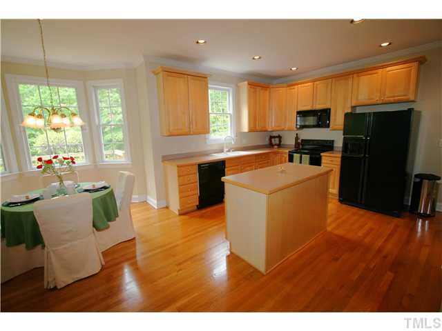 2829 Anfield Road Raleigh, NC 27606 - Photo 5 of 12 Gallery Image 5