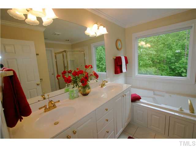 2829 Anfield Road Raleigh, NC 27606 - Photo 9 of 12 Gallery Image 9