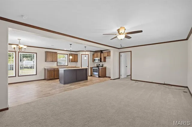 $150,000 | 113 North Oak Street, Hoffman, IL 62250