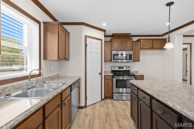 $150,000 | 113 North Oak Street, Hoffman, IL 62250