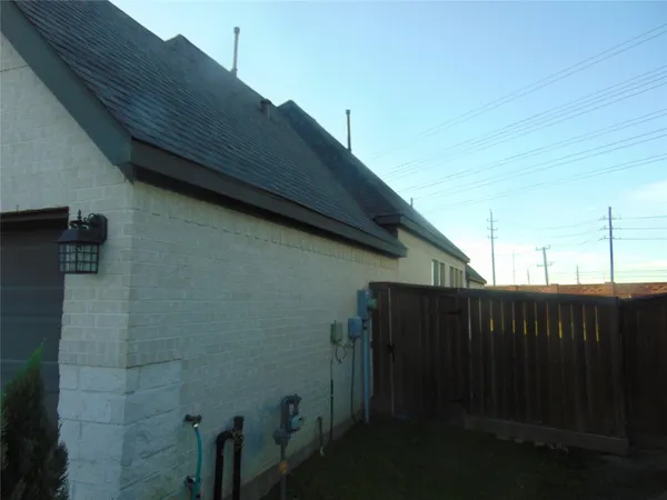 $2,595 | 24978 Tidmor Lane, Richmond, TX 77406