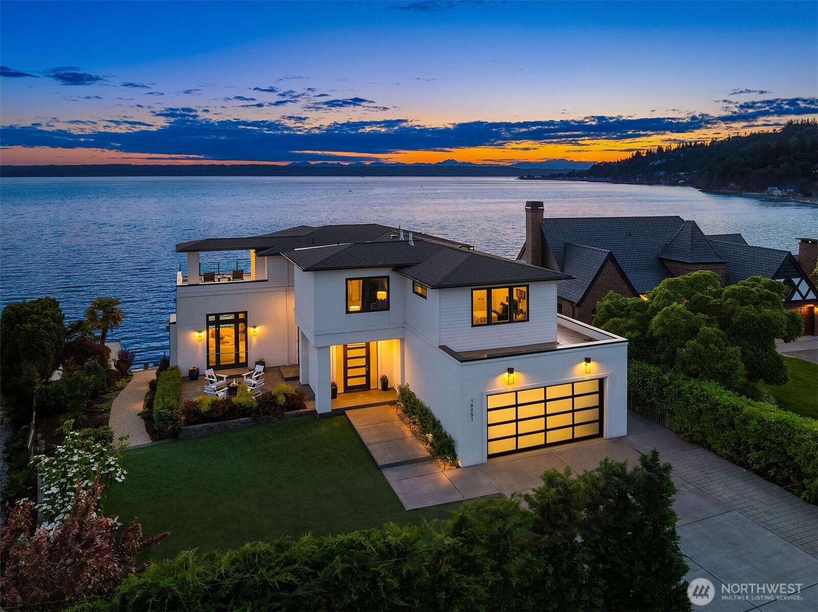 18051 Normandy Terrace Southwest Normandy Park, WA 98166 - Photo 1 of 35