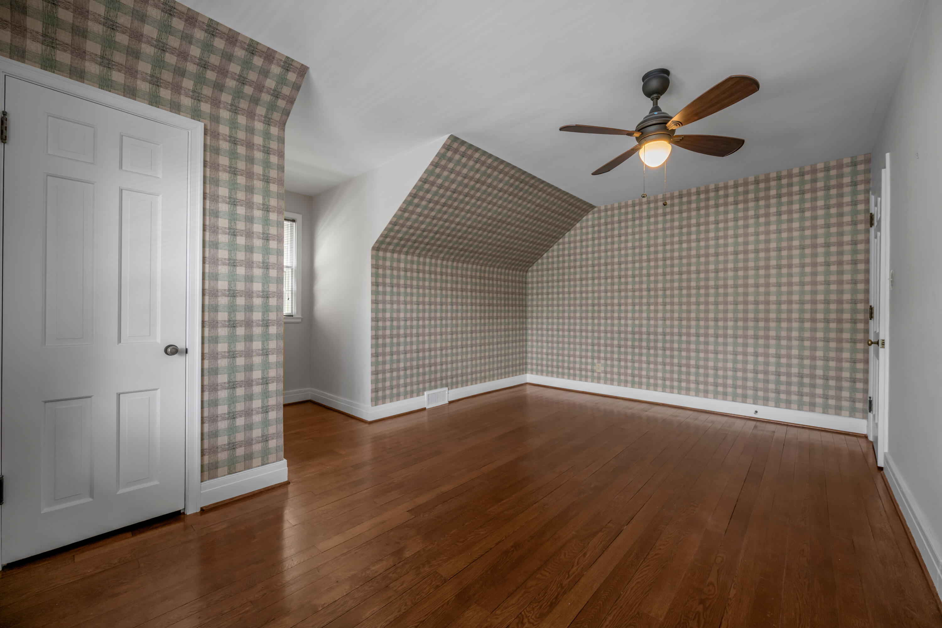 108 Romany Road Lexington, KY 40502 - Photo 37 of 54 TDB_3700