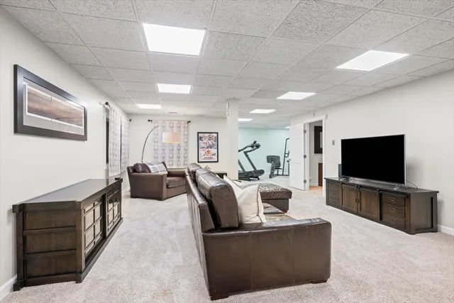 $1,949,500 | 530 Oak Knoll Drive, Lake Forest, IL 60045