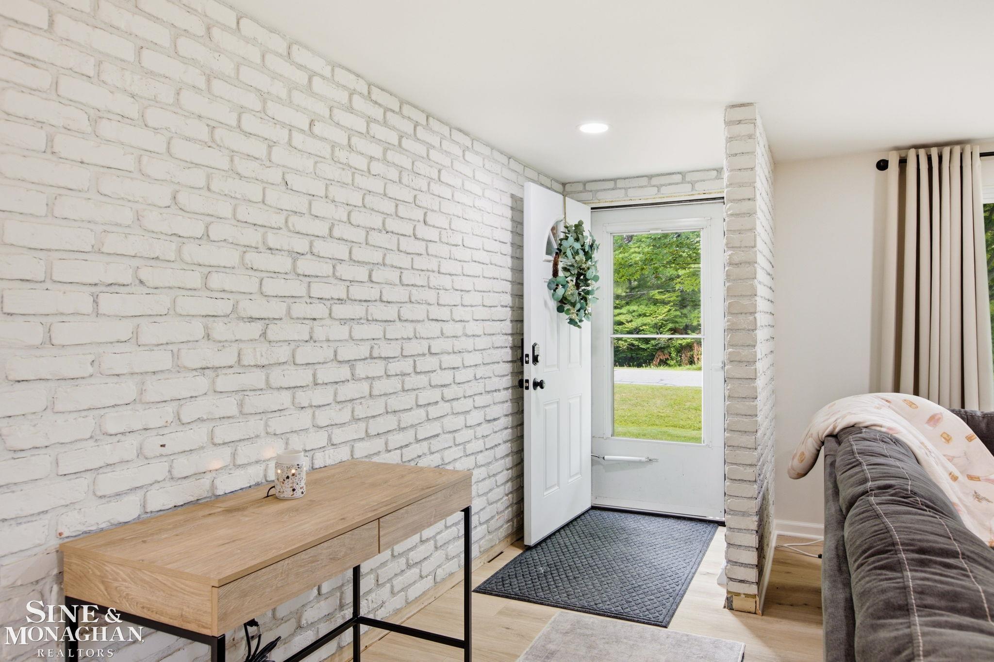 2801 Beach Road Port Huron, MI 48060 - Photo 6 of 27 Gallery Image 6
