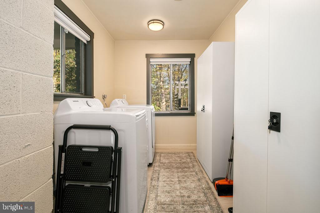 1321 Marsh Hill Road McHenry, MD 21541 - Photo 30 of 42 a utility room with dryer and washer