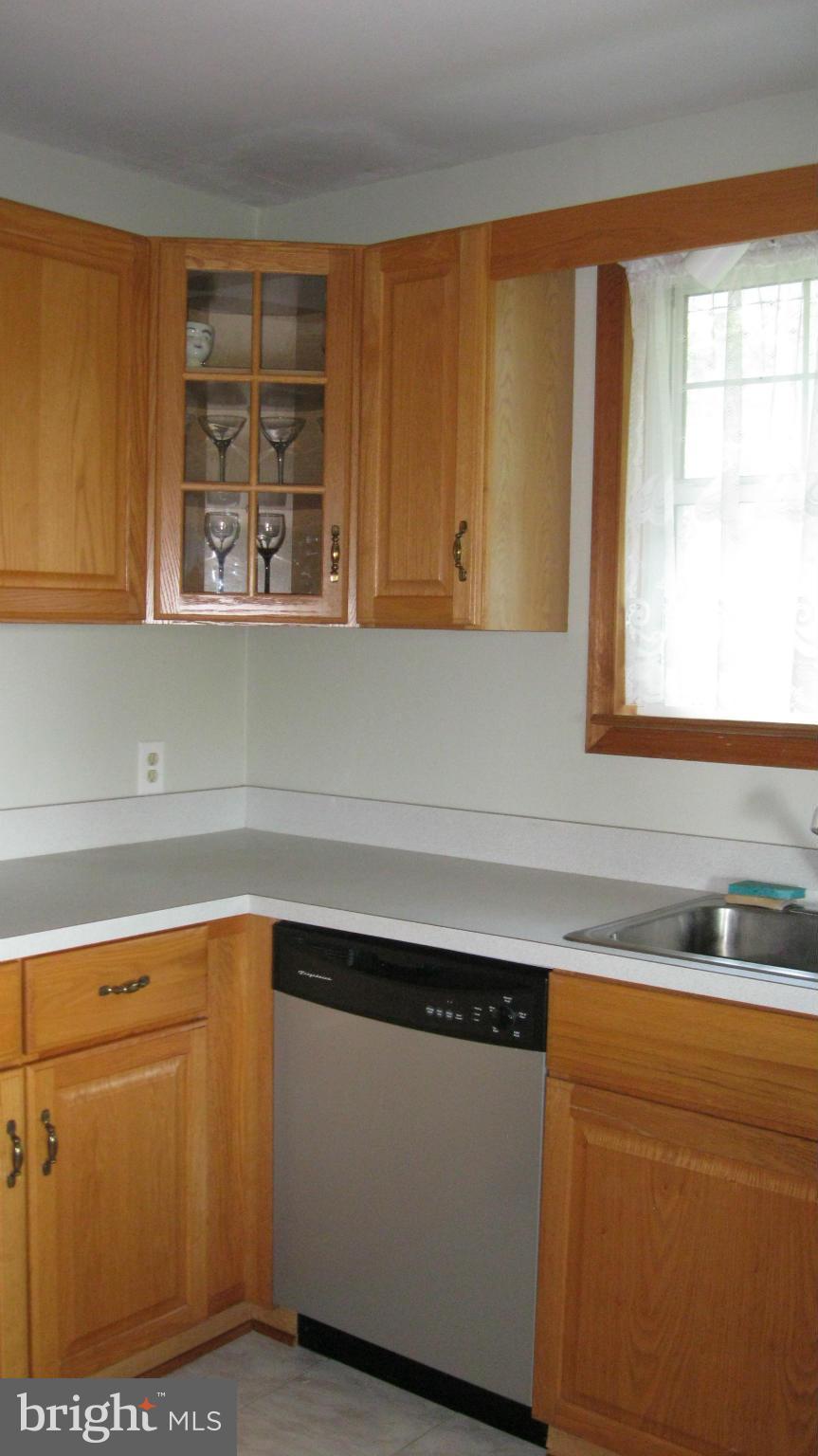 6033 Bayview Road St. Leonard, MD 20685 - Photo 11 of 30 Kitchen
