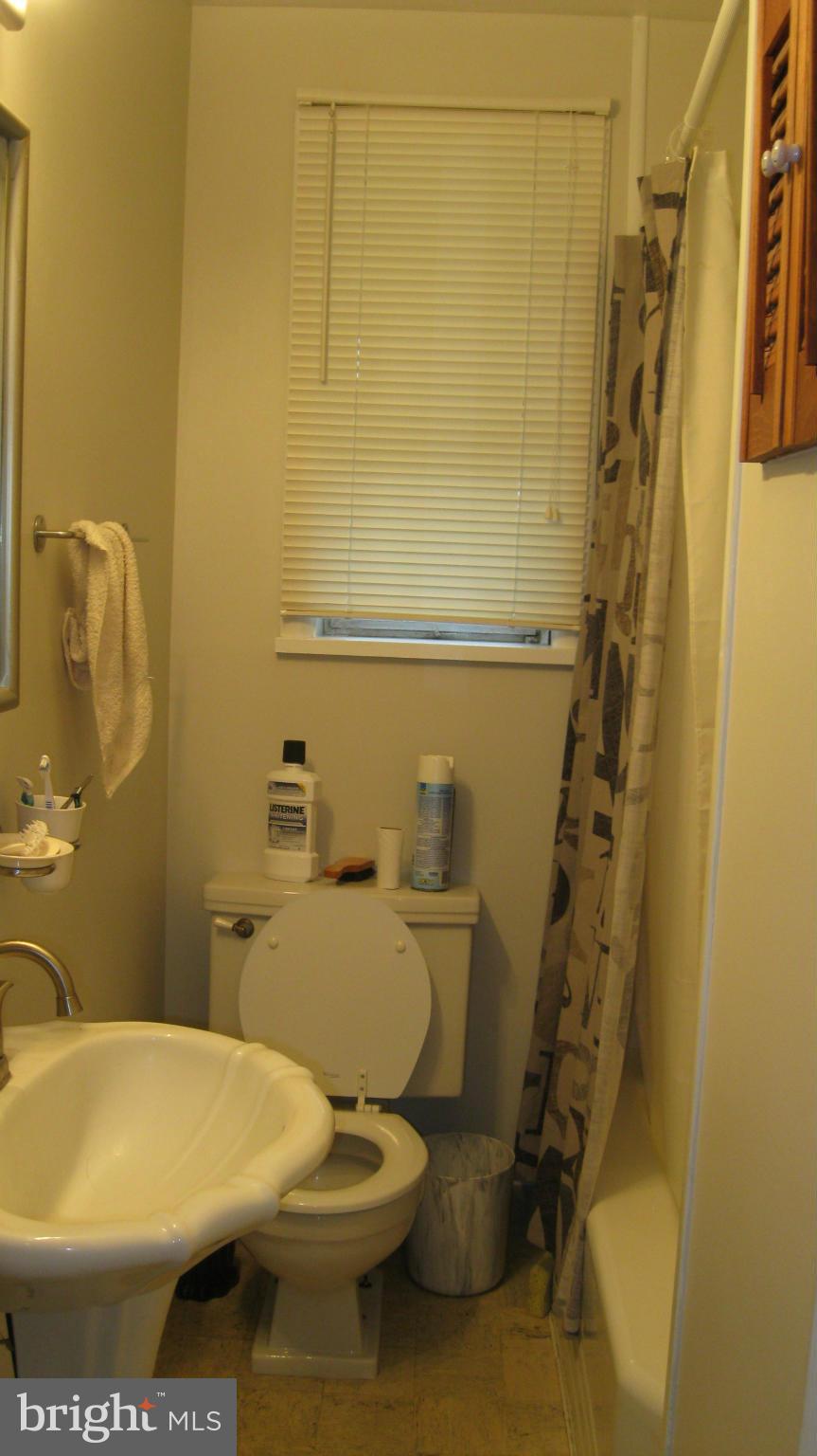 6033 Bayview Road St. Leonard, MD 20685 - Photo 13 of 30 Bath